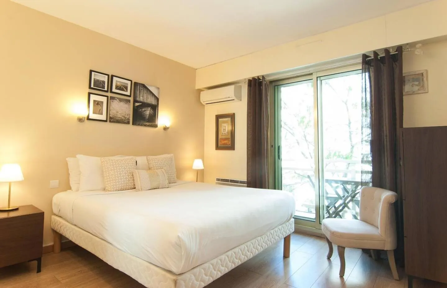 Elegant Apt W/2 Terraces/Mins To Beach & Shops Antibes