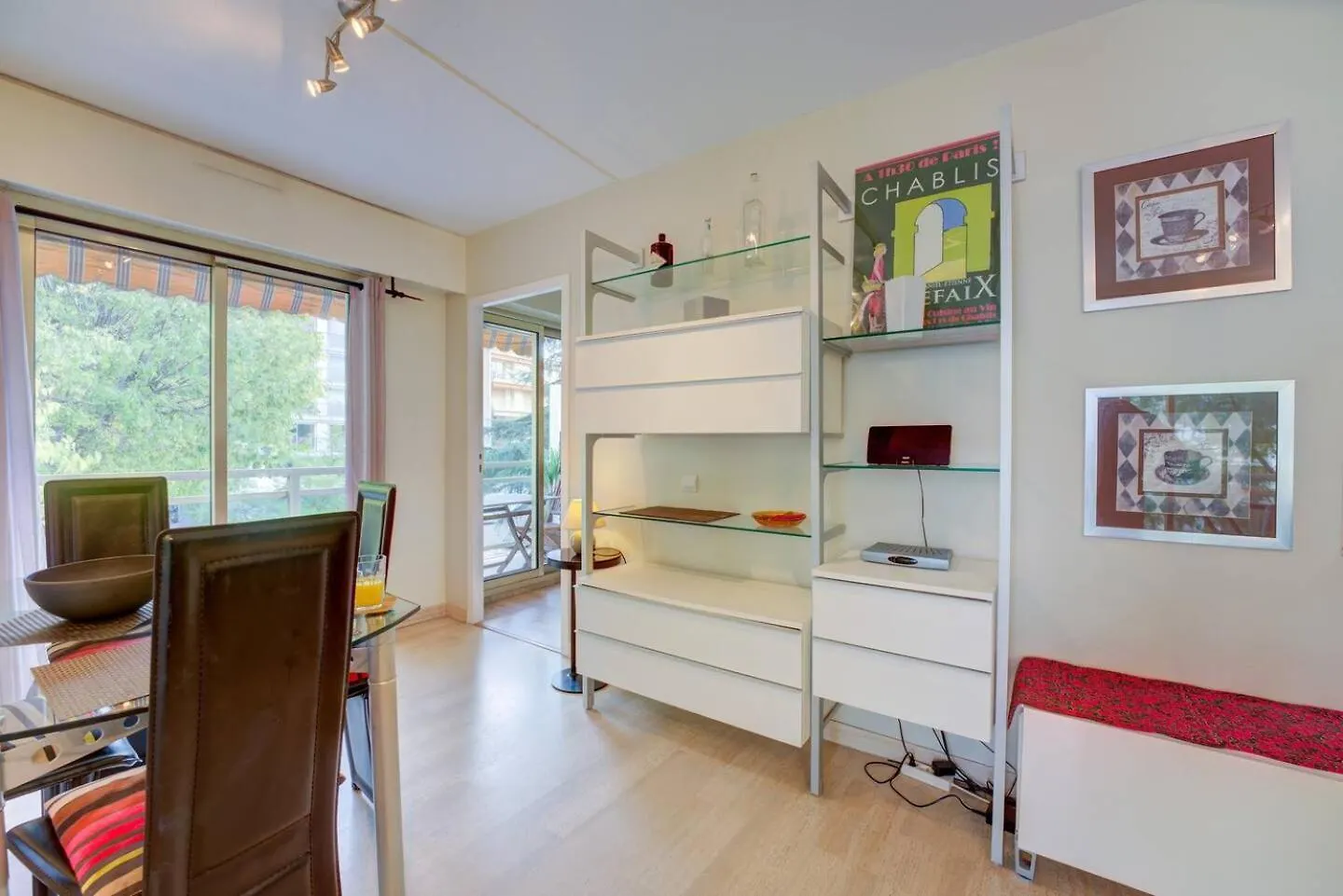 Apartment Elegant Apt W/2 Terraces/Mins To Beach & Shops Antibes France